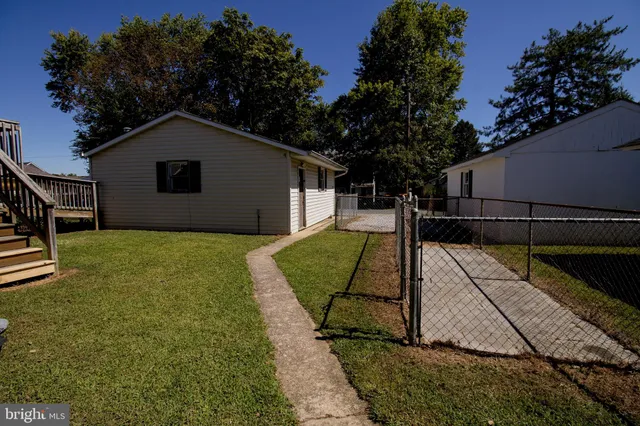 $300,000 | 110 North Dupont Boulevard, Smyrna, DE 19977