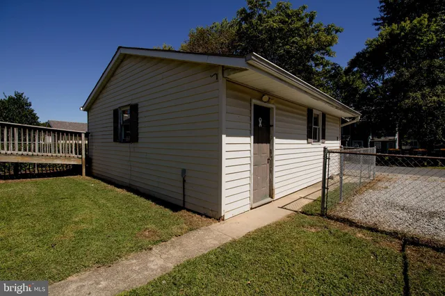 $300,000 | 110 North Dupont Boulevard, Smyrna, DE 19977