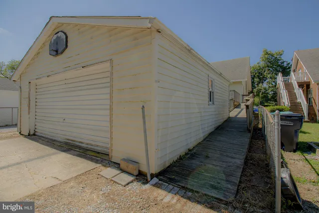 $300,000 | 110 North Dupont Boulevard, Smyrna, DE 19977