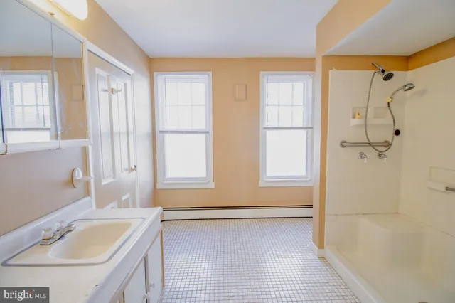 $300,000 | 110 North Dupont Boulevard, Smyrna, DE 19977