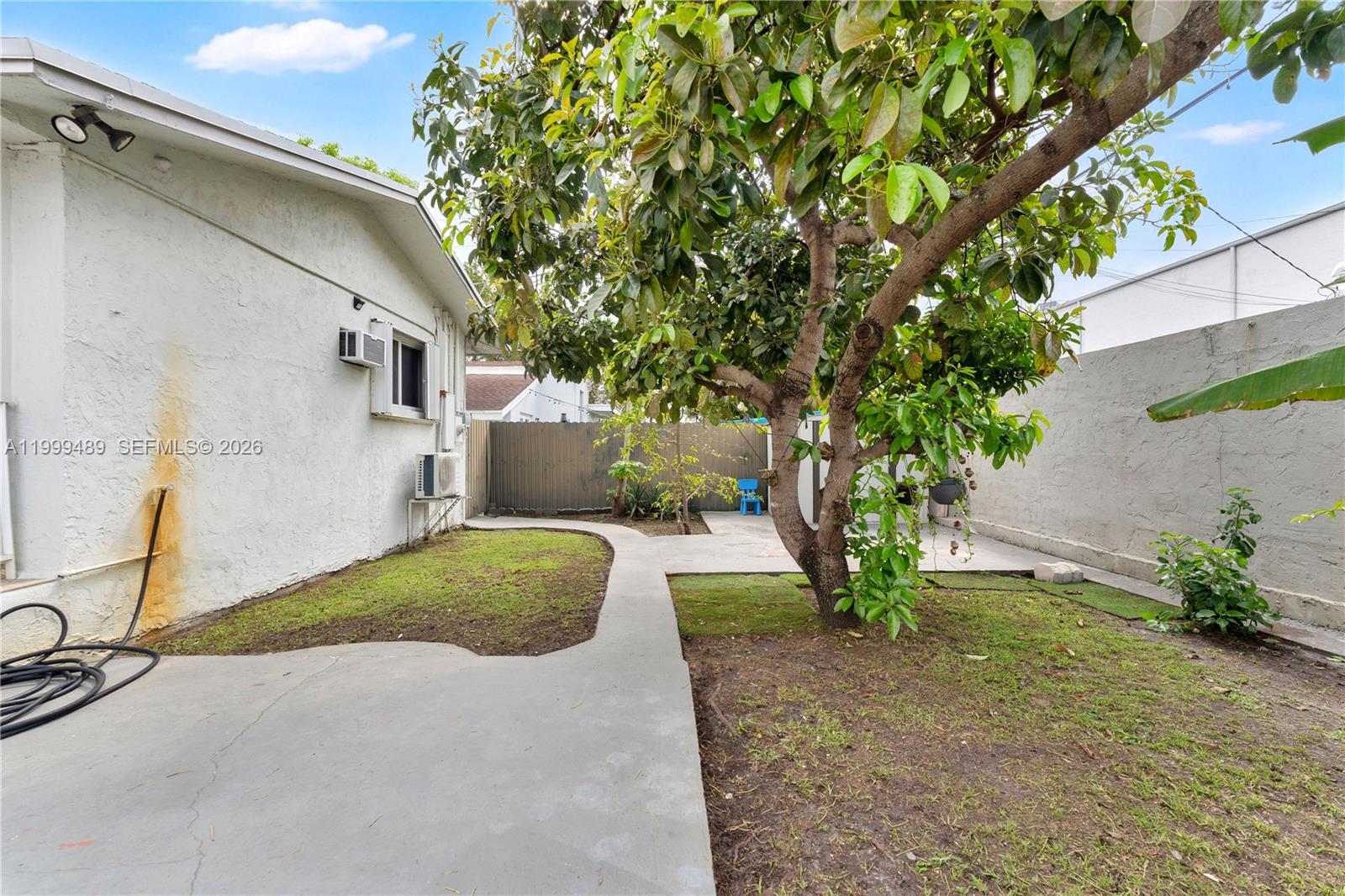 4310 Southwest 7th Street Miami, FL 33134 - Photo 25 of 33