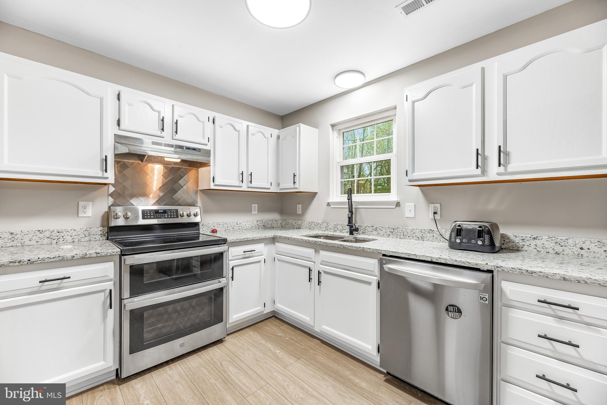 25696 Ricky Drive Hollywood, MD 20636 - Photo 23 of 44 Updated Cabinetry & Hardware
