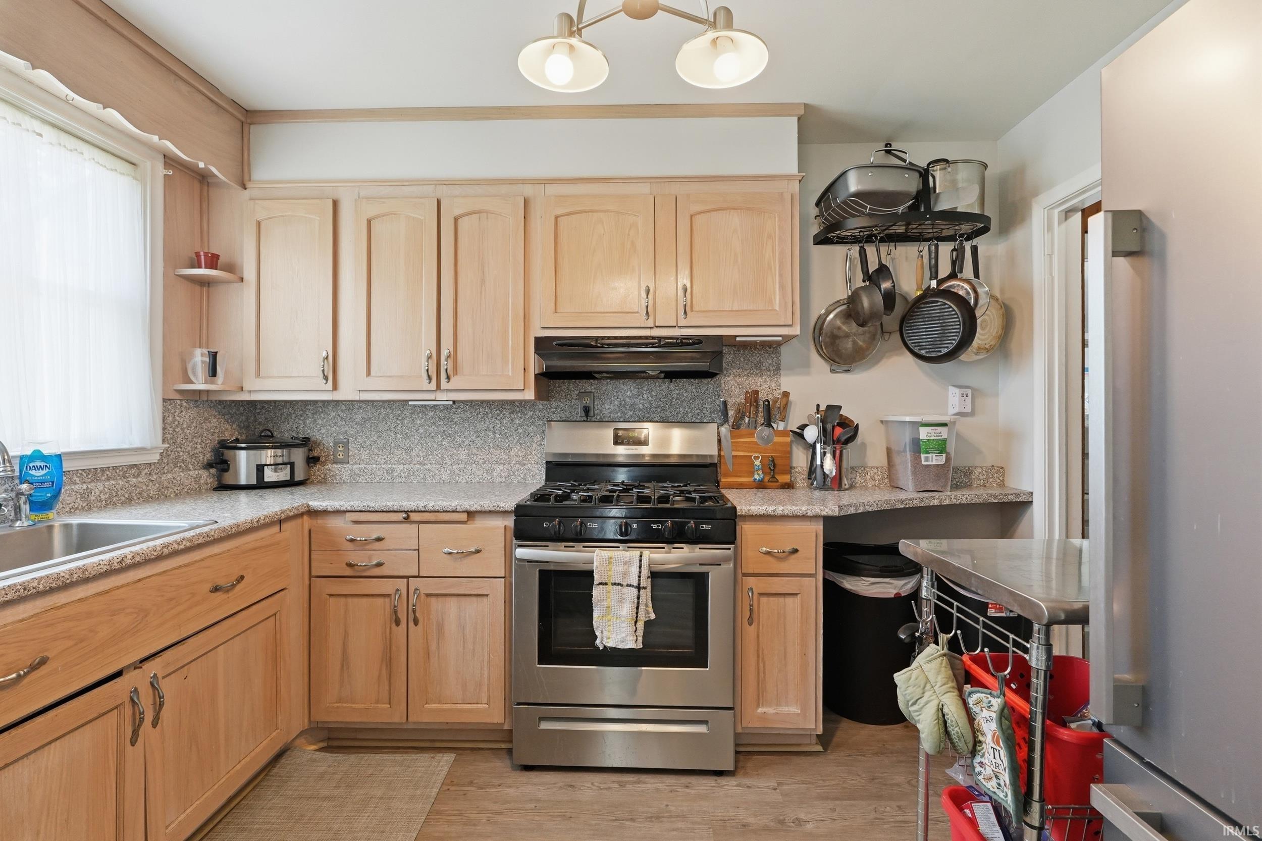 323 Field Street Fort Wayne, IN 46805 - Photo 12 of 46