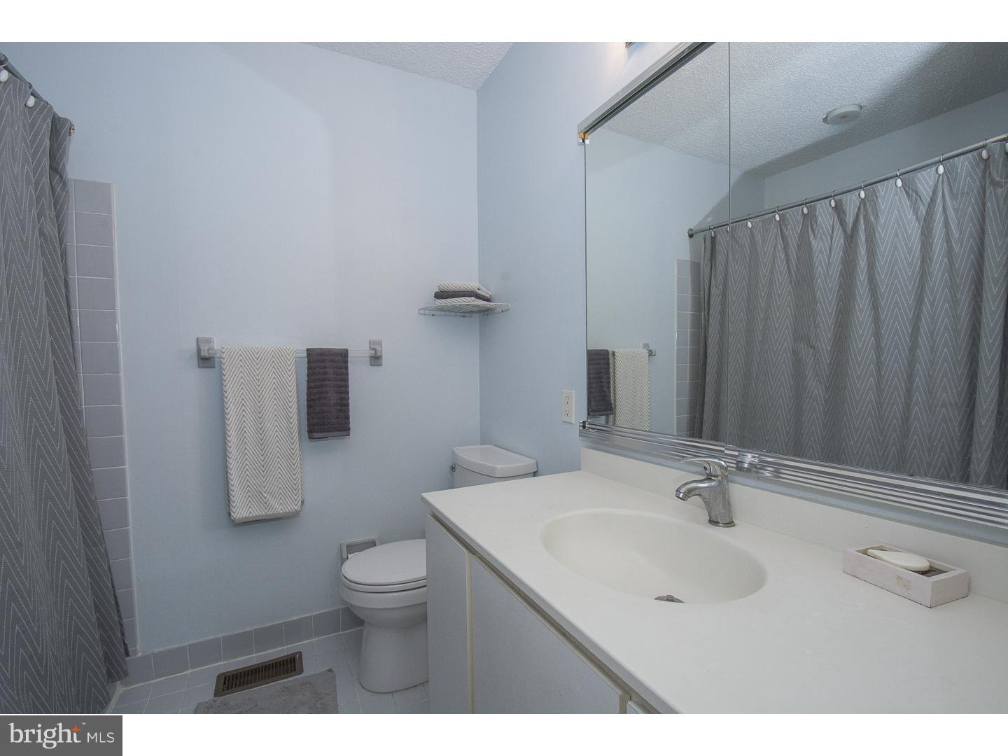 52 Constitution Court Wayne, PA 19087 - Photo 13 of 17