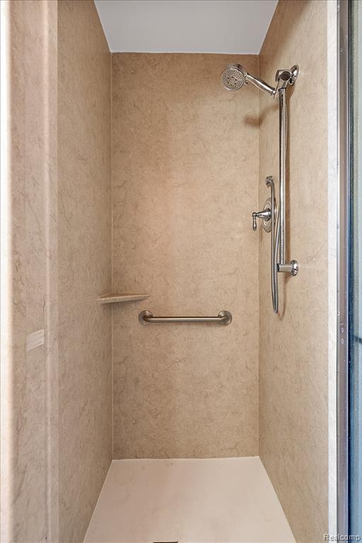 1205 Harvard Road Grosse Pointe, MI 48230 - Photo 40 of 46 Gallery Image 40