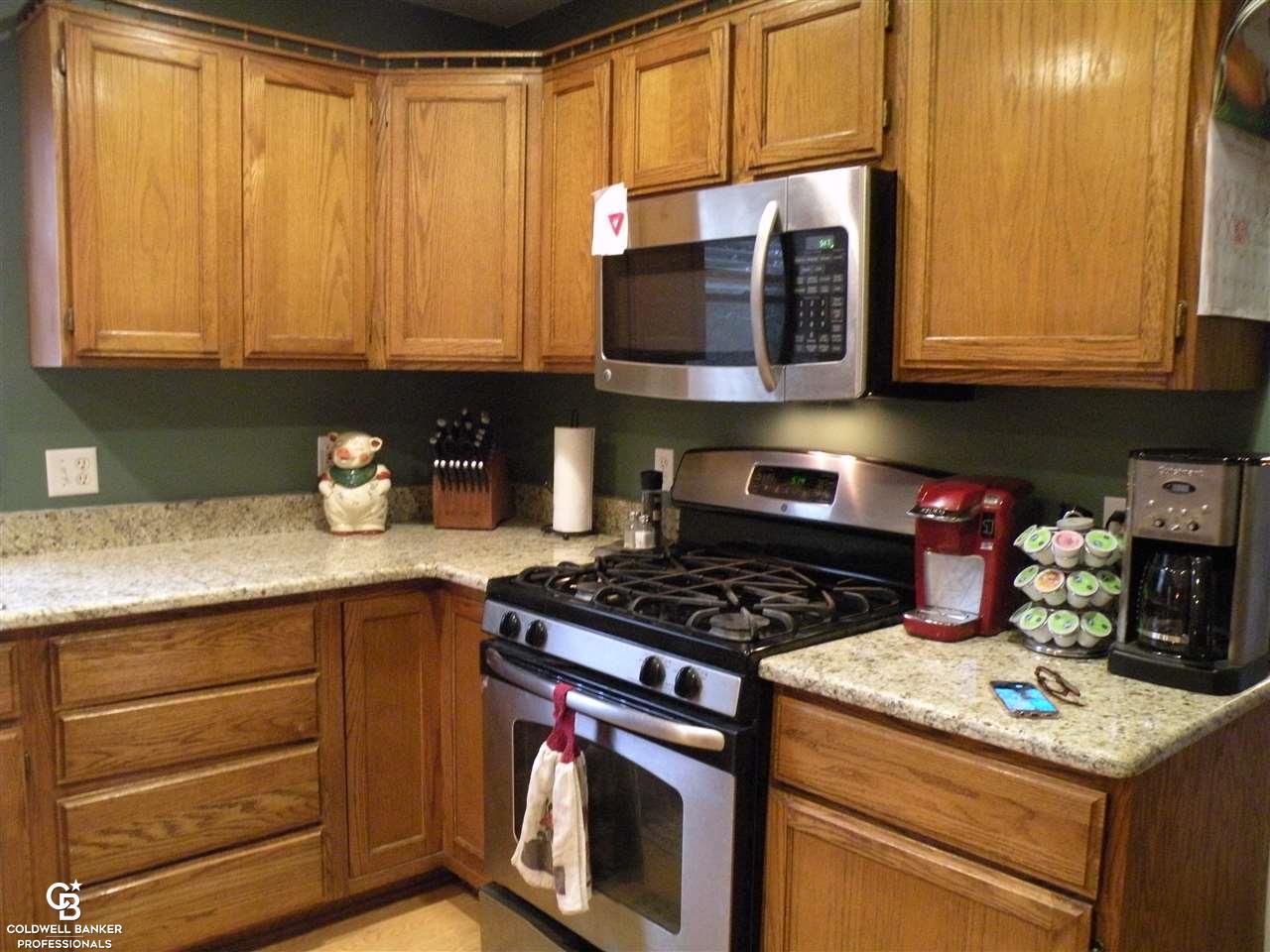 9962 Pound Road Columbus, MI 48063 - Photo 5 of 33 50026651-4.JPG