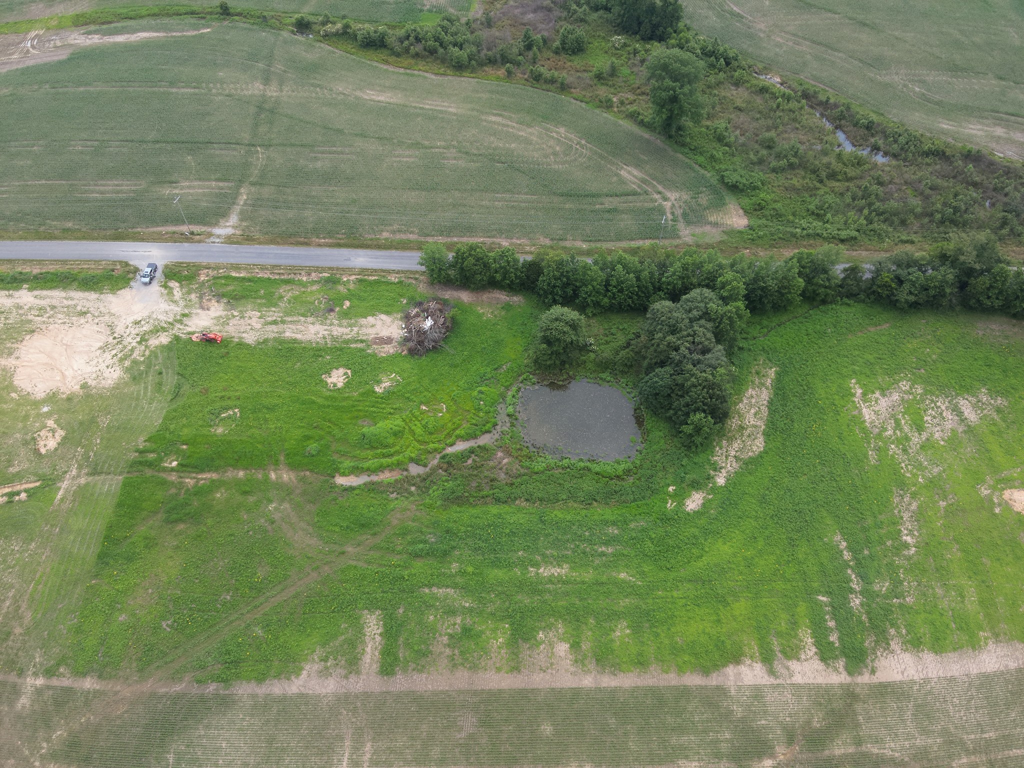 a view of a lake from a yard