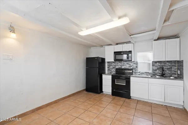 $895 | 703 West 1st Place, Unit 2, Mesa, AZ 85201
