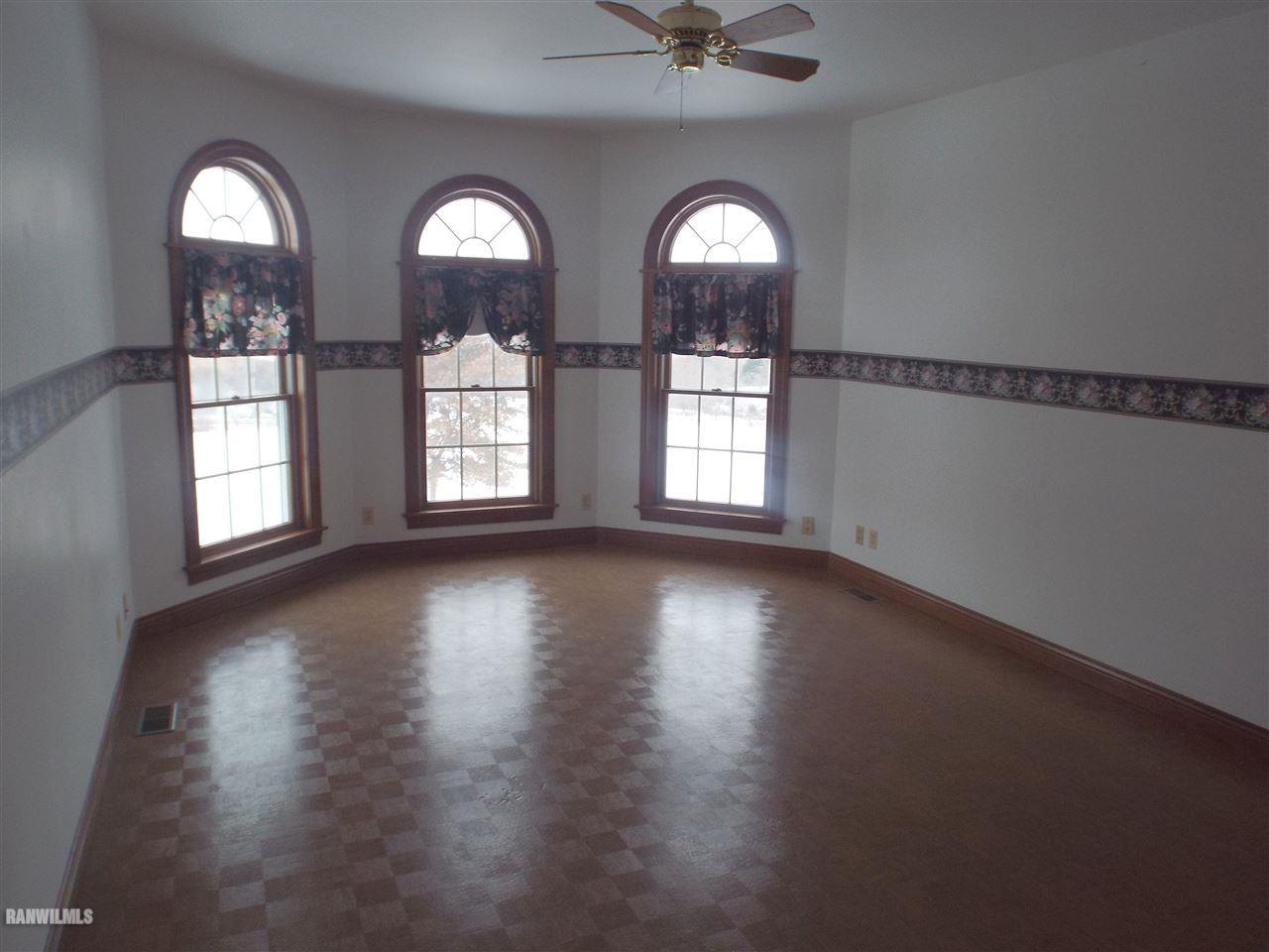 3426 East Albrecht Road Elizabeth, IL 61028 - Photo 12 of 29 Gallery Image 12