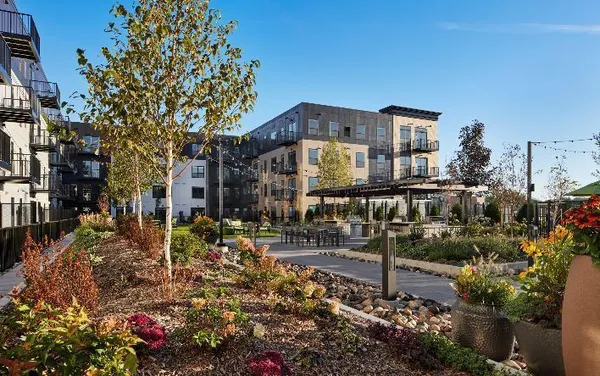 $775,000 | 878 Mississippi River Boulevard South, St. Paul, MN 55116