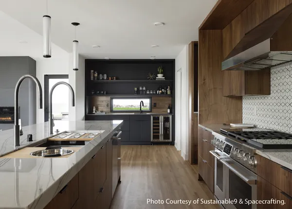 $775,000 | 878 Mississippi River Boulevard South, St. Paul, MN 55116