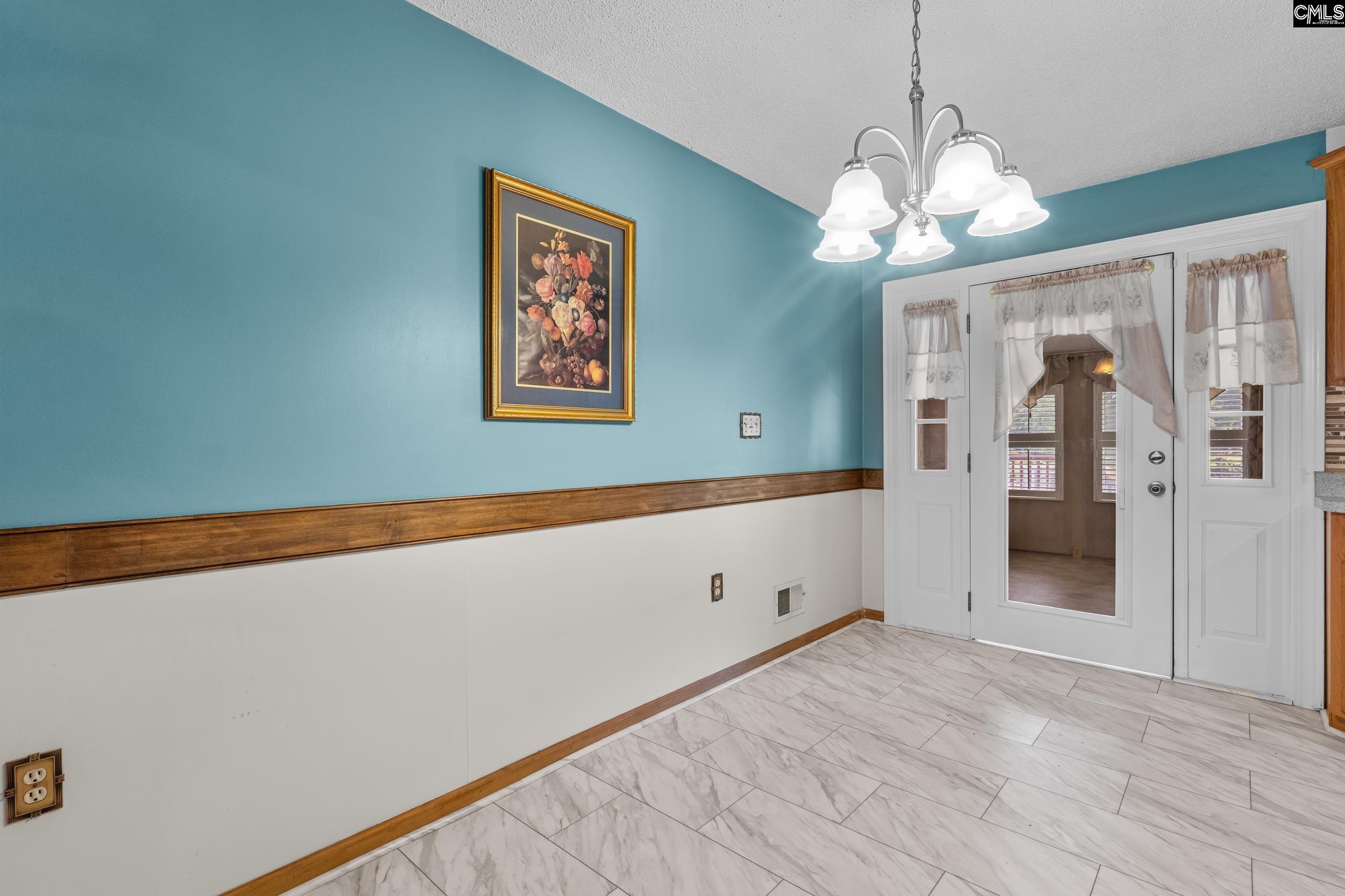 460 Taylor Road Lugoff, SC 29078 - Photo 6 of 37
