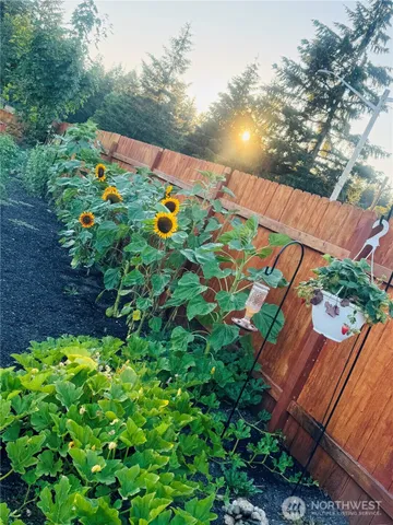 $589,950 | 11921 Farwest Drive Southwest, Lakewood, WA 98498