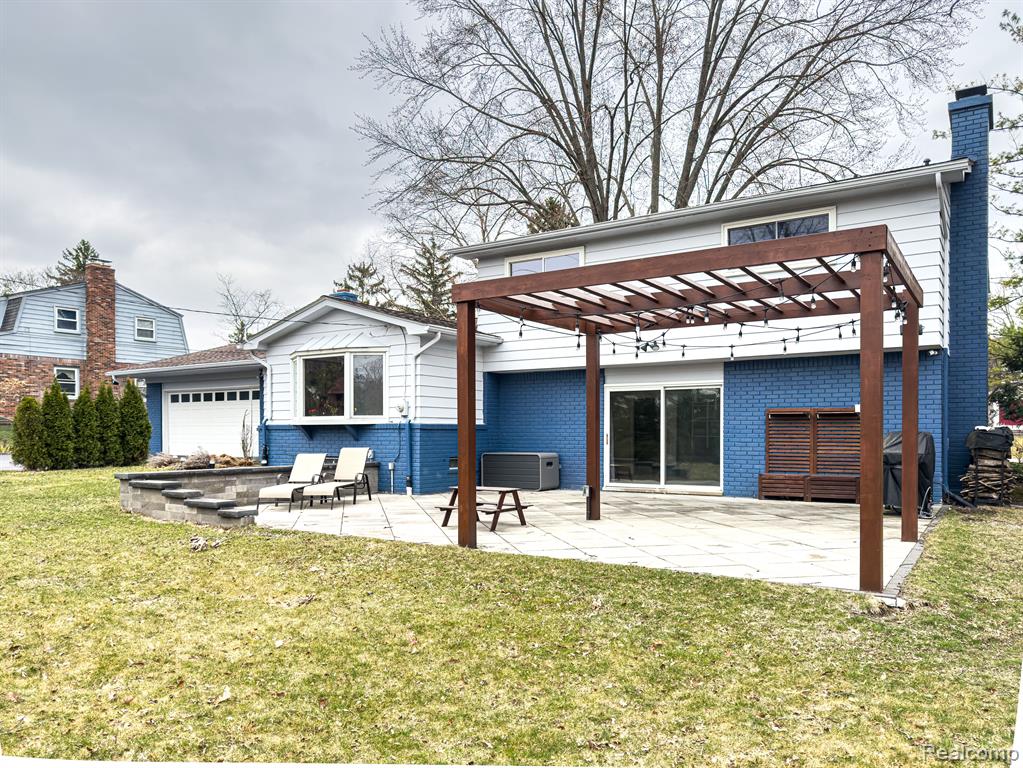 5698 Raven Road Bloomfield Hills, MI 48301 - Photo 40 of 40