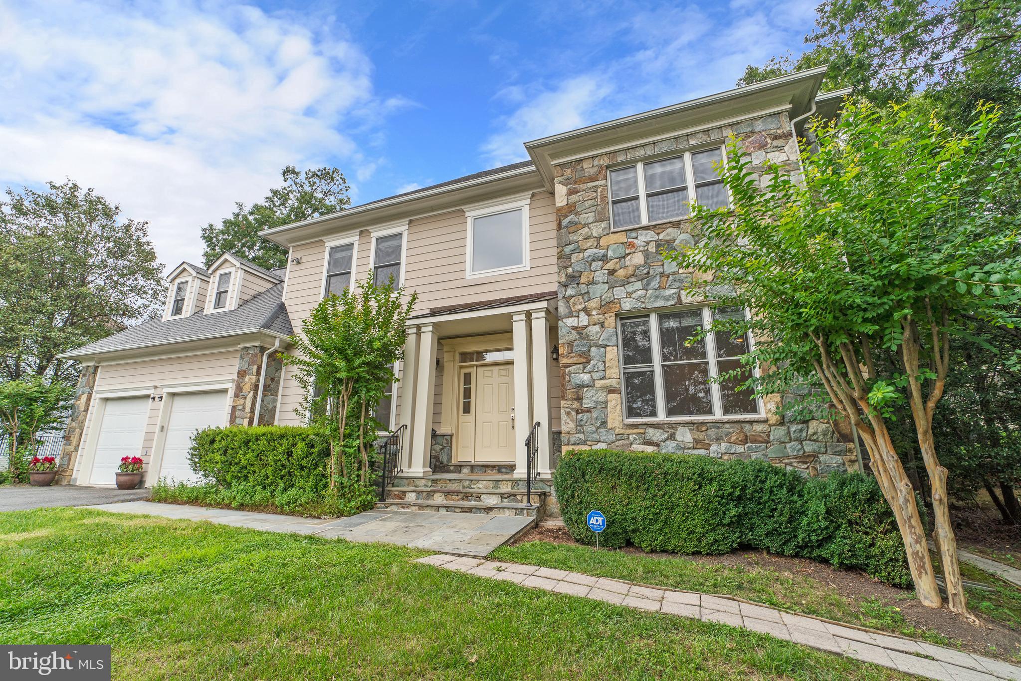 8104 Maya Court Vienna, VA 22182 - Photo 2 of 48
