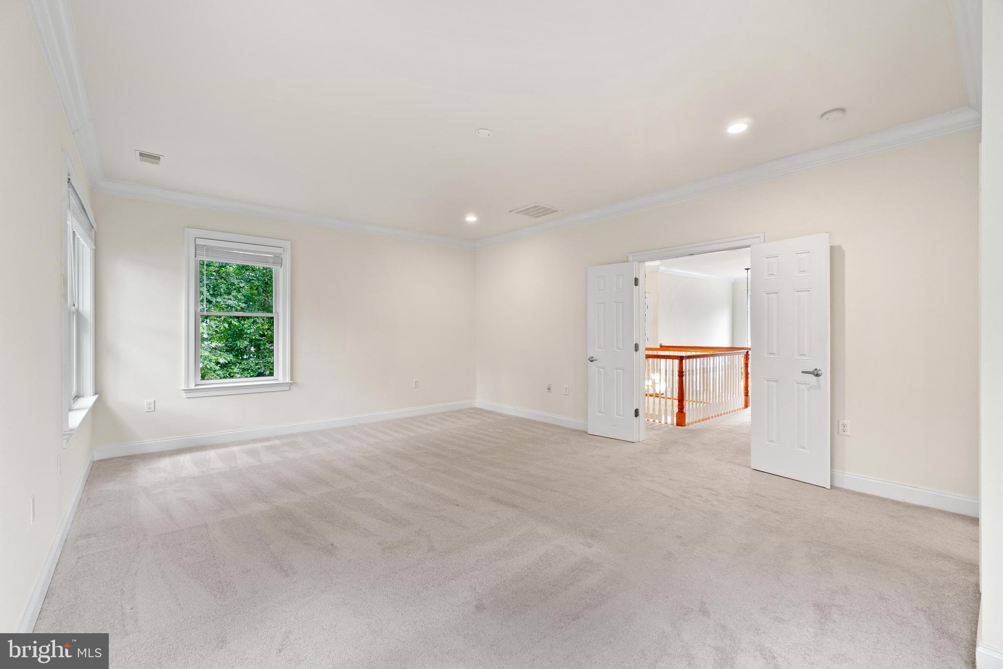 8104 Maya Court Vienna, VA 22182 - Photo 22 of 48