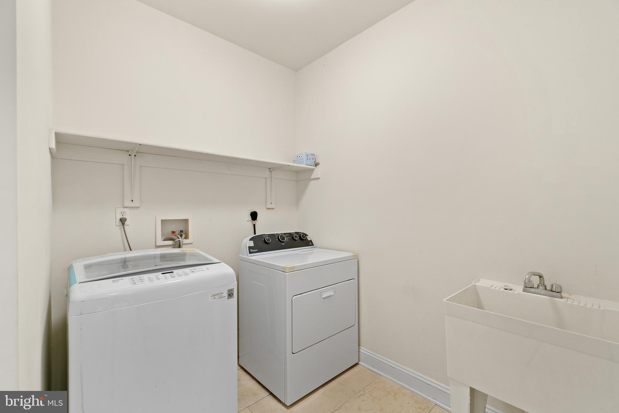 8104 Maya Court Vienna, VA 22182 - Photo 39 of 48
