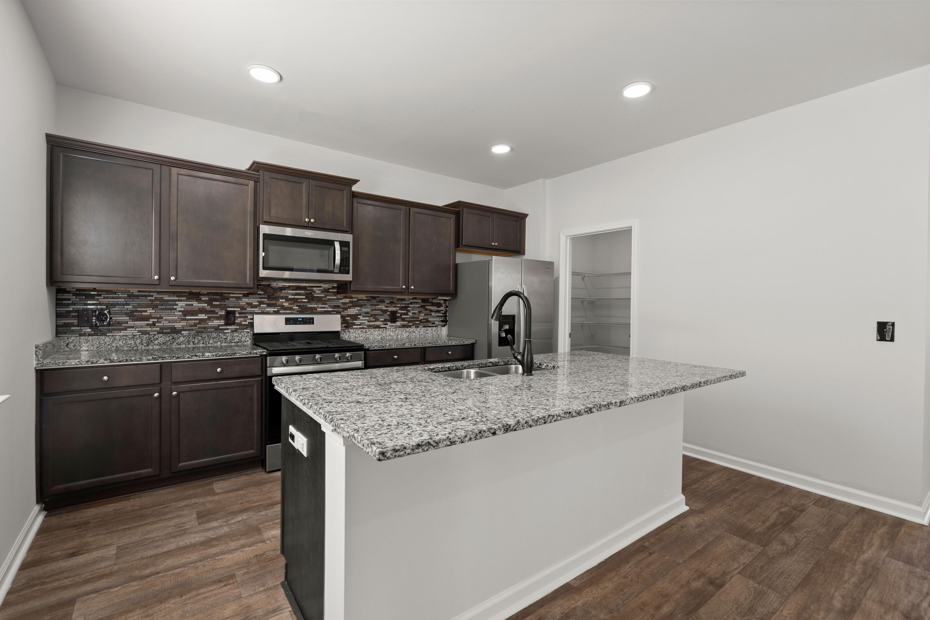 337 Bering Lane Summerville, SC 29486 - Photo 21 of 61 22