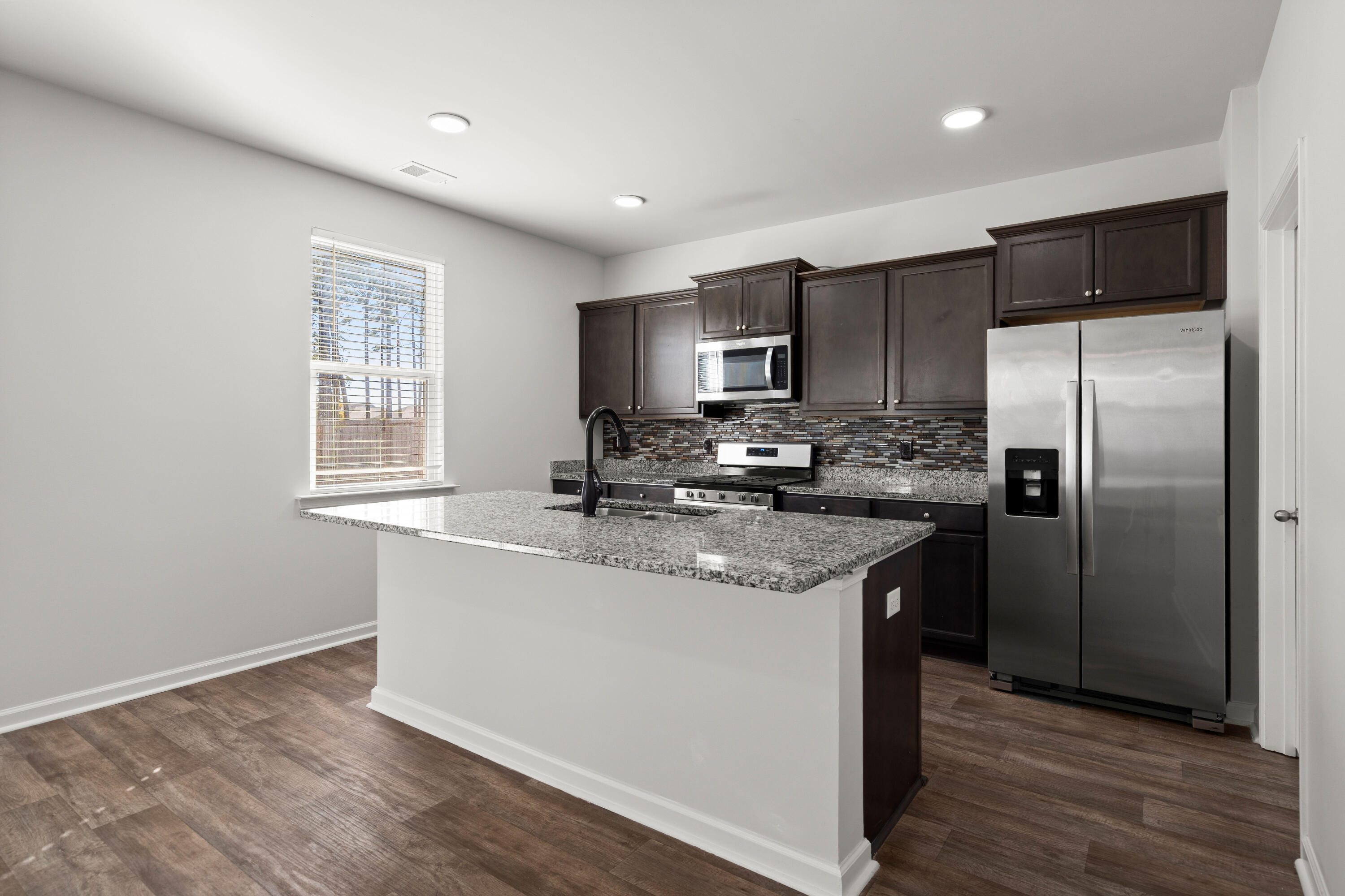 337 Bering Lane Summerville, SC 29486 - Photo 22 of 61 23