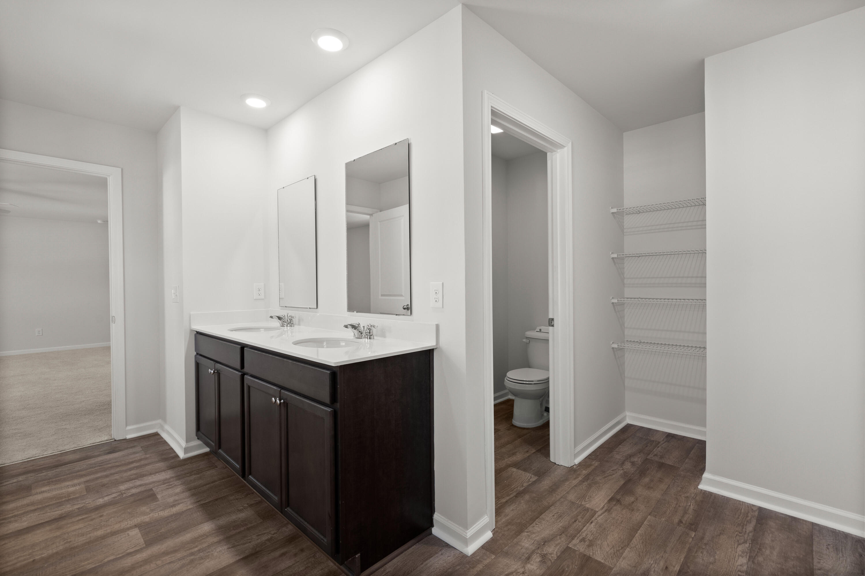 337 Bering Lane Summerville, SC 29486 - Photo 32 of 61 33