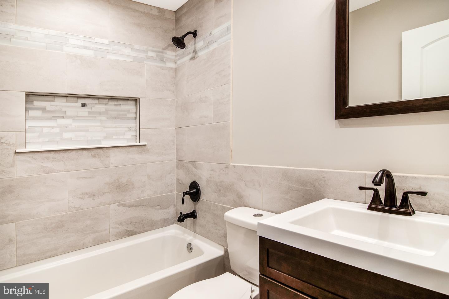 36 Valley Road Levittown, PA 19057 - Photo 26 of 33 Gallery Image 26