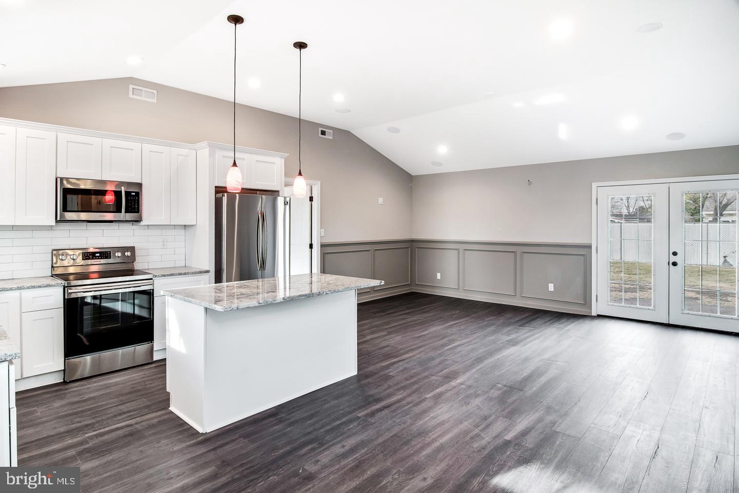 36 Valley Road Levittown, PA 19057 - Photo 9 of 33 Gallery Image 9