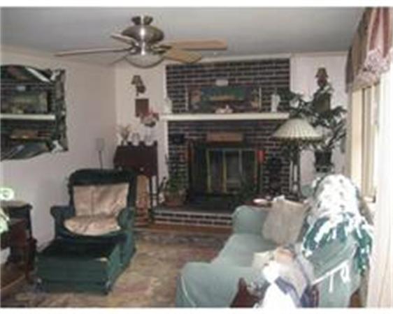 21 Stagecoach Road Rehoboth, MA 02769 - Photo 9 of 10 Gallery Image 9