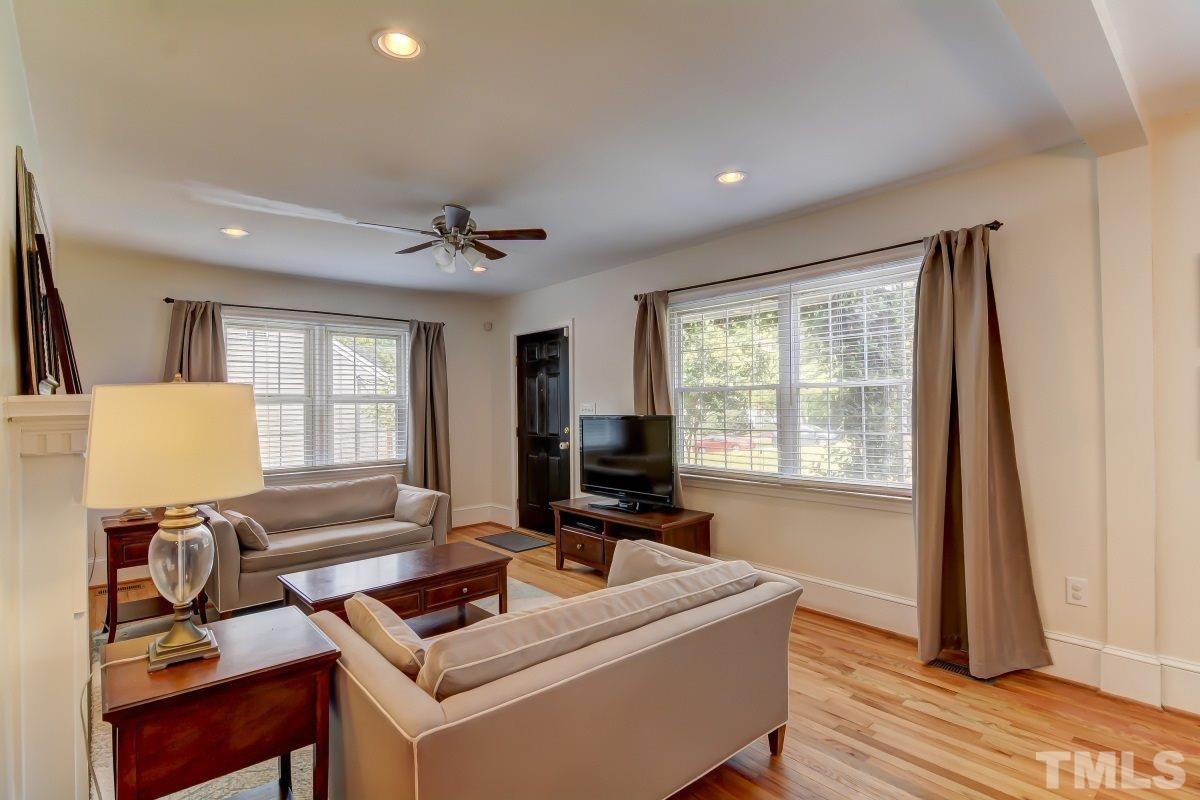 1407 Duplin Road Raleigh, NC 27607 - Photo 5 of 20