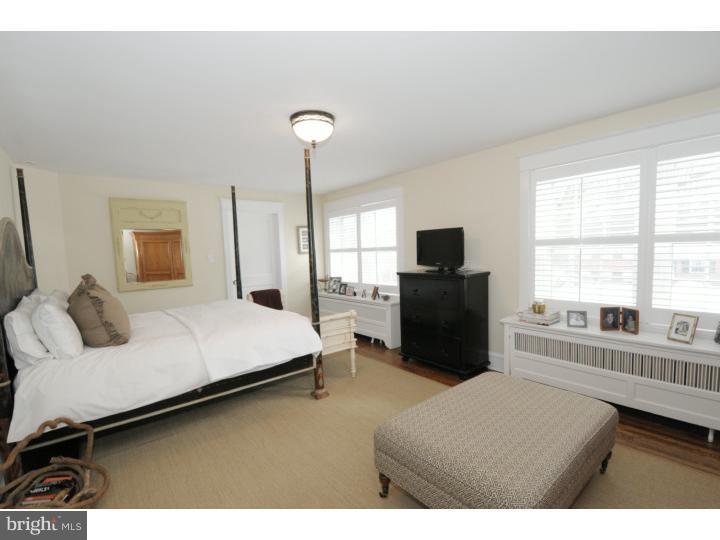15 Fariston Road Wayne, PA 19087 - Photo 12 of 24 Master Bedroom