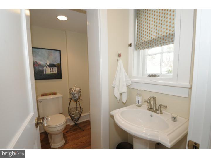 15 Fariston Road Wayne, PA 19087 - Photo 13 of 24 Bathroom