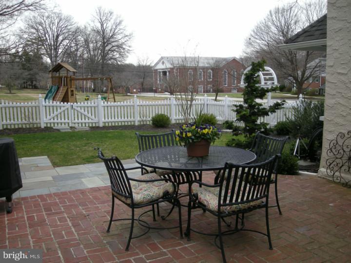 15 Fariston Road Wayne, PA 19087 - Photo 24 of 24 Patio