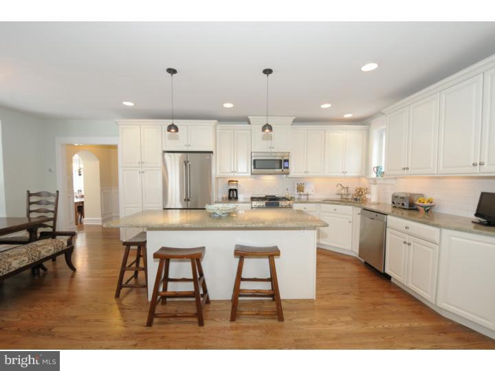 15 Fariston Road Wayne, PA 19087 - Photo 9 of 24 Kitchen