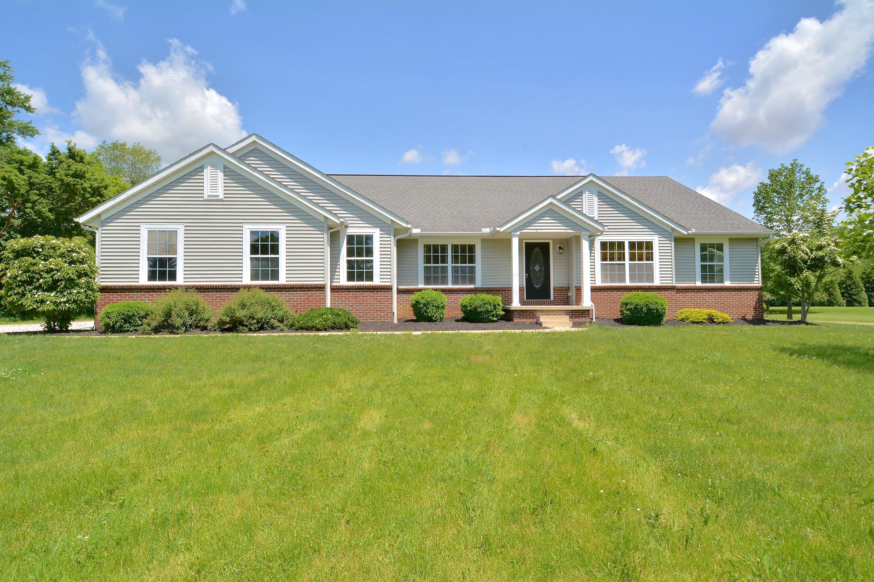 725 Kingsbury Road Delaware, OH 43015 - Photo 1 of 48