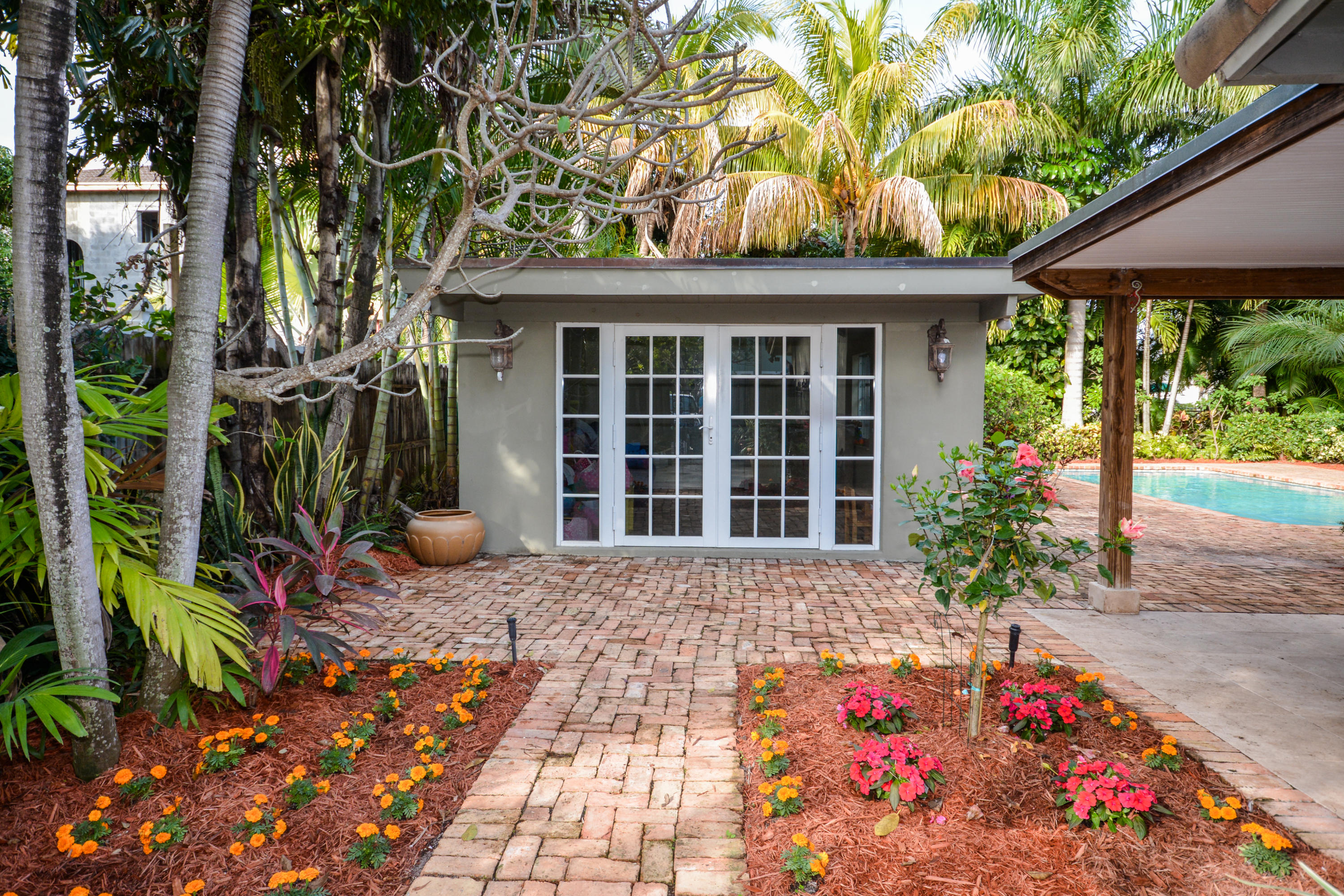 225 Northeast 4th Street Boca Raton, FL 33432 - Photo 10 of 22 Secondary Structure
