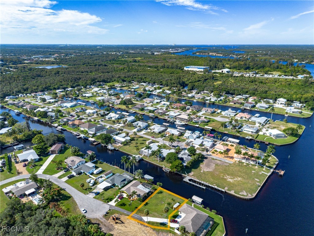 2193 River Road Fort Myers, FL 33905 - Photo 6 of 19 an aerial view of residential houses with outdoor space