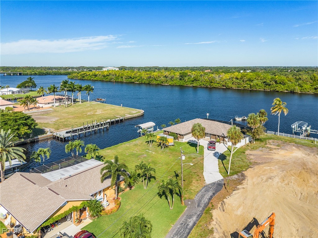 2193 River Road Fort Myers, FL 33905 - Photo 8 of 19 an aerial view of a house with swimming pool and outdoor space