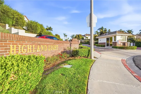 $1,999,000 | 2421 Via Mero, San Clemente, CA 92673