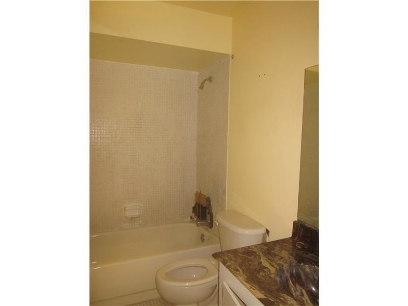 4131 Stirling Road, Unit 207 Davie, FL 33314 - Photo 13 of 13 Bathroom