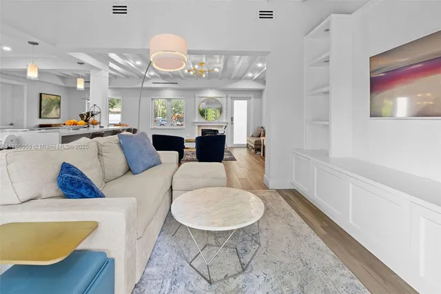 $7,500 | 90 Northeast 106th Street, Miami Shores, FL 33138