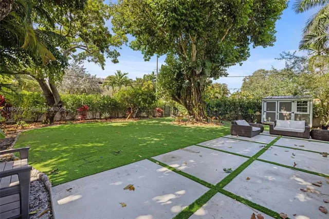 $7,500 | 90 Northeast 106th Street, Miami Shores, FL 33138