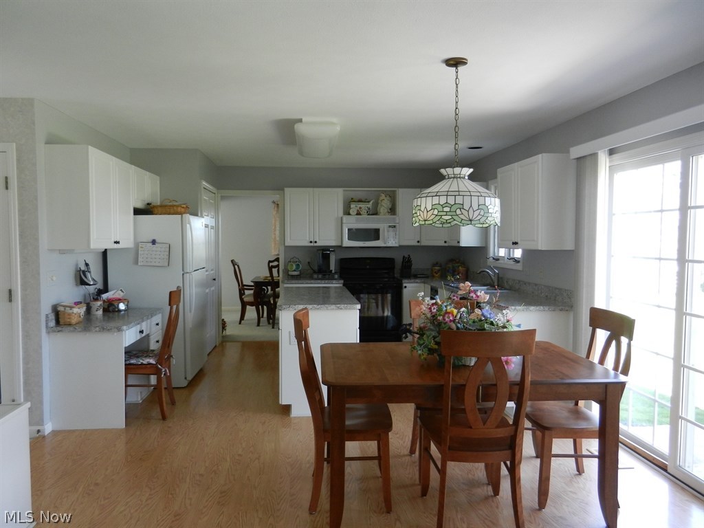 33083 Pettibone Road Solon, OH 44139 - Photo 2 of 17