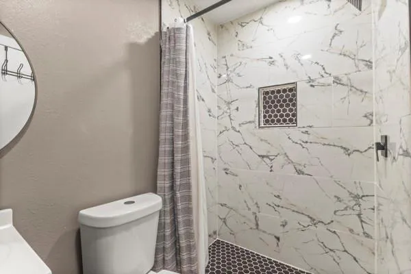 $194,900 | 914 South Chatfield Street, Ennis, TX 75119