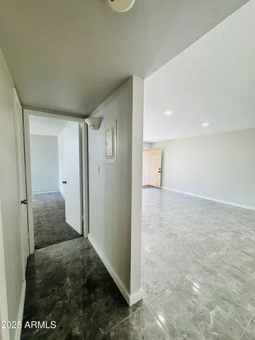 $1,400 | 2675 East Silk Oak Drive, Tempe, AZ 85288