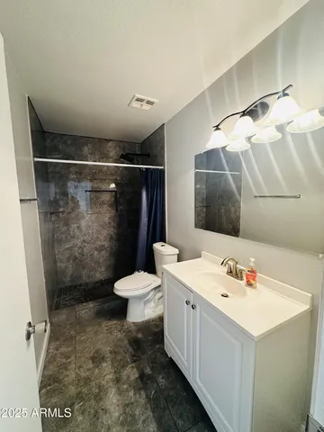 $1,400 | 2675 East Silk Oak Drive, Tempe, AZ 85288