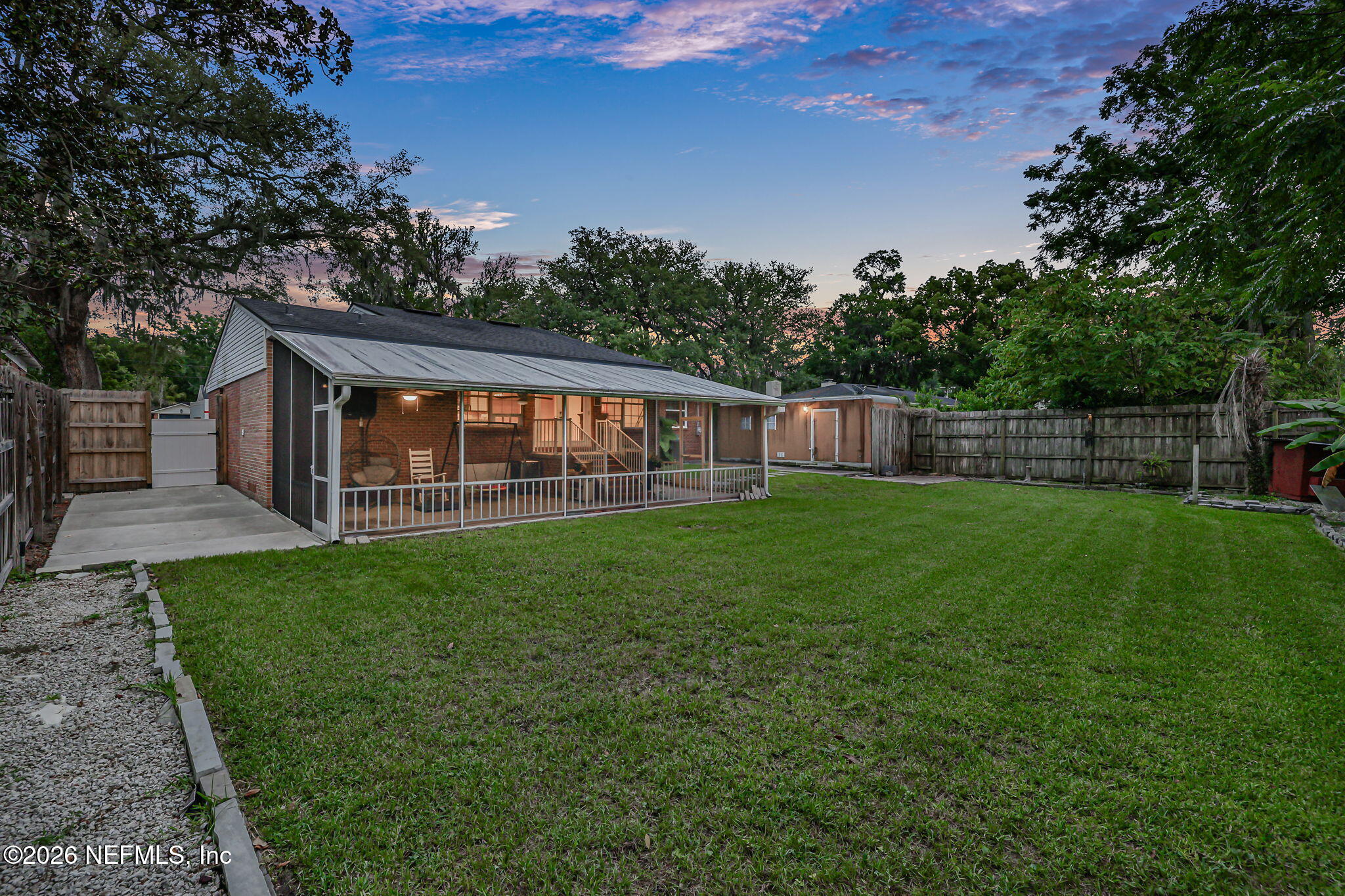 1536 Harbor Oaks Road Jacksonville, FL 32207 - Photo 22 of 23 Backyard