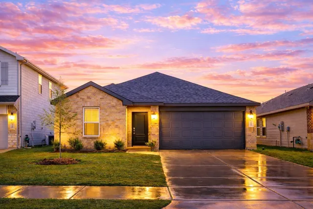 $2,100 | 3803 Zoeys Way, Fulshear, TX 77423