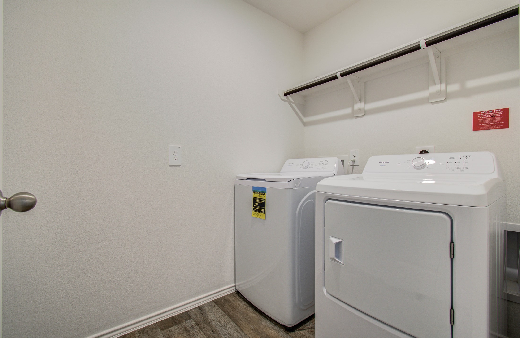 3803 Zoeys Way Fulshear, TX 77423 - Photo 11 of 36