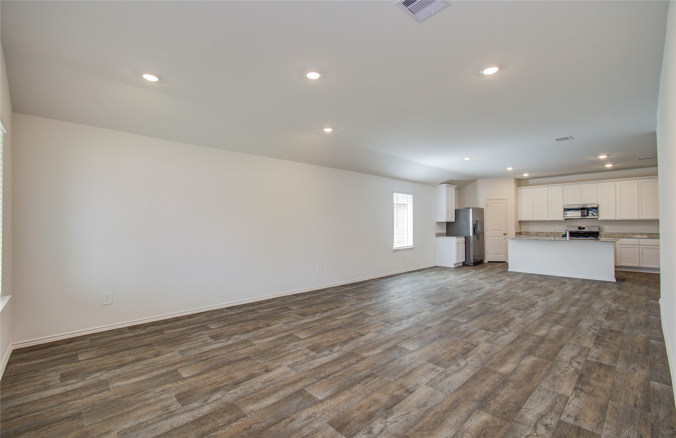 3803 Zoeys Way Fulshear, TX 77423 - Photo 14 of 36