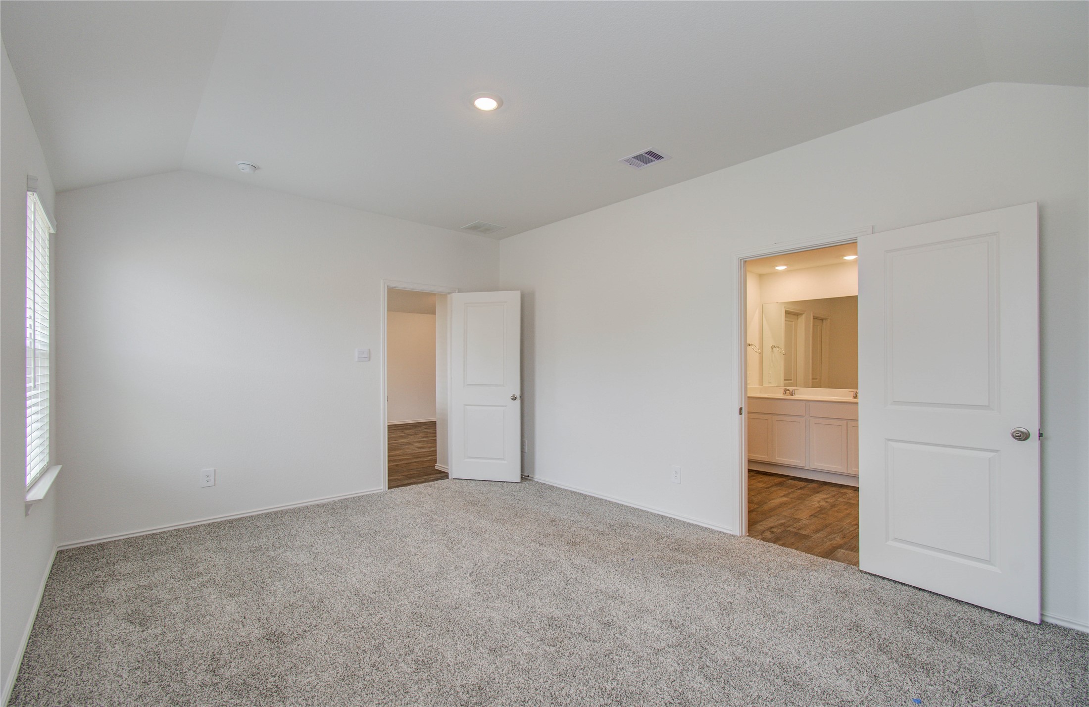 3803 Zoeys Way Fulshear, TX 77423 - Photo 17 of 36