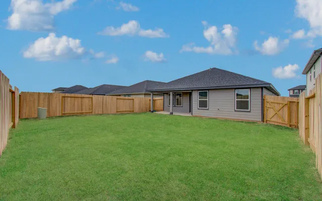 $2,100 | 3803 Zoeys Way, Fulshear, TX 77423